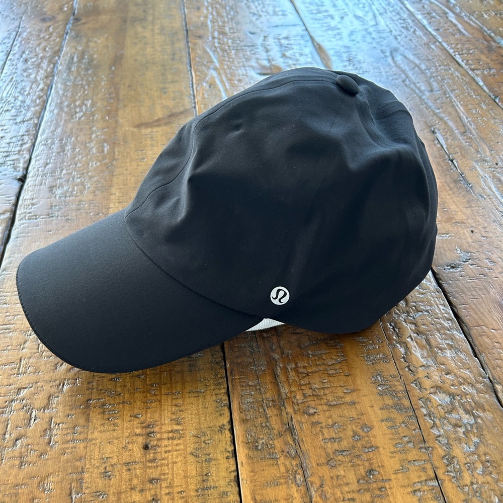 LULULEMON Fast and Free hat, Black, OS
